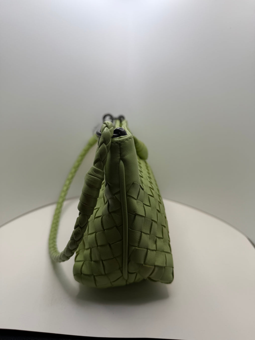 BOTTEGA VENETA Intrecciato Woven Leather Frame Pochette Mint Wristlet