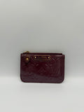 Lois Vuitton Pochette Key Cles in Amarante Monogragph Vernis