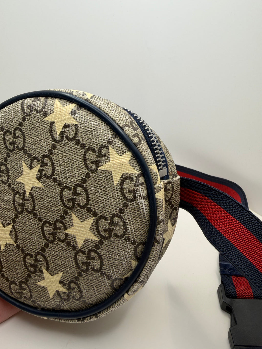 Gucci GG Supreme Canvas Star Waist Bag  W/dustbag
