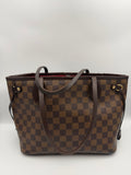 Lois Vuitton Neverfull MM in Damier Ebene Canvas with a Cerise Red Textile int.